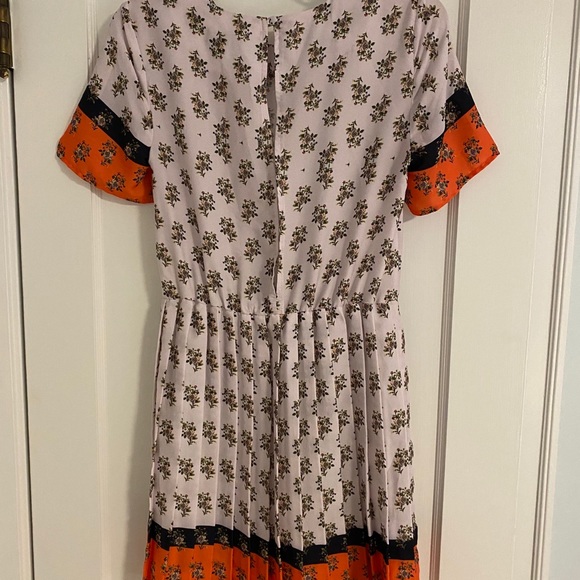 Top Shop cocktail dress with pleated skirt, size 4 - Picture 3 of 5